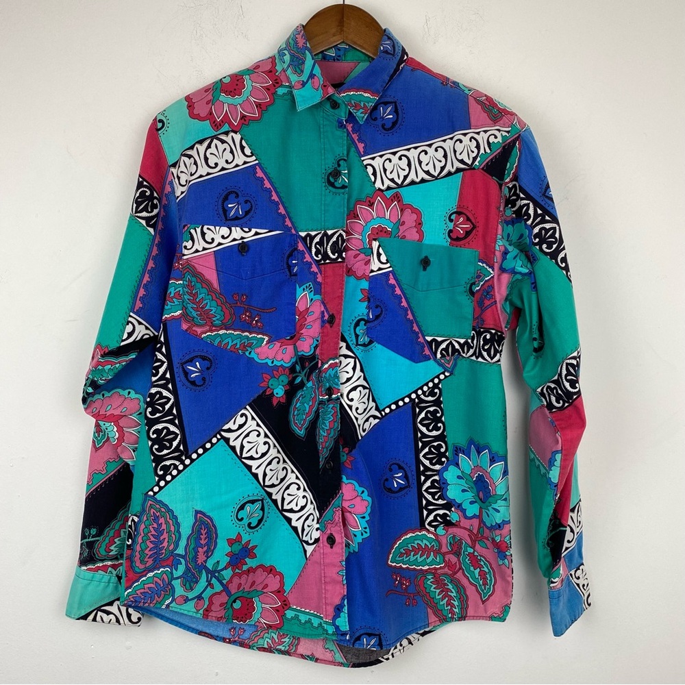 Vtg Frontier Series size Medium Women’s Multicolor Colorful Aztec Western Shirt
